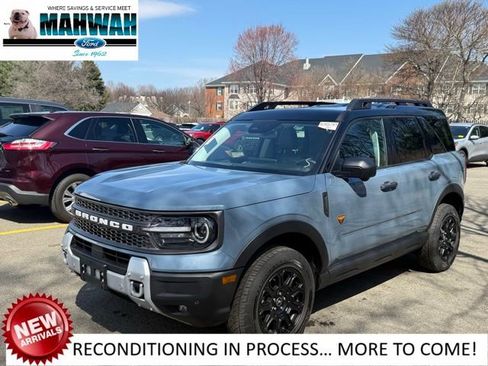 Certified 2025 Ford Bronco Sport Badlands image 1