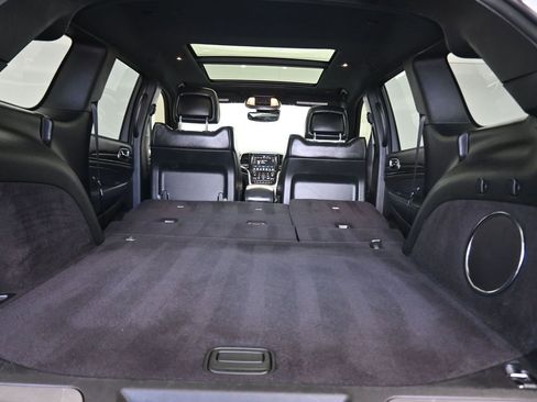 Used 2018 Jeep Grand Cherokee High Altitude image 42