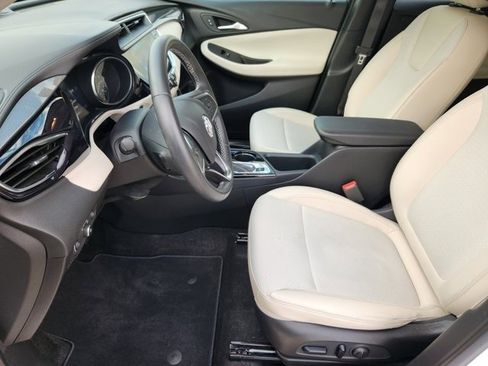 Used 2023 Buick Encore GX Select image 12