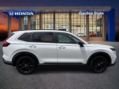 Used 2024 Honda CR-V Sport image 5