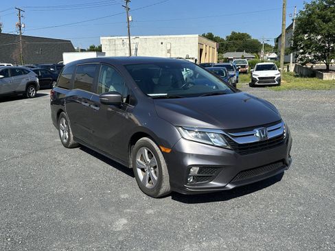 Used 2019 Honda Odyssey EX-L image 2