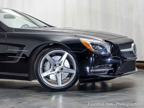 Used 2014 Mercedes-Benz SL 550 image 3