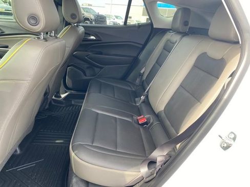 Certified 2025 Chevrolet Trax ACTIV w/ Driver Confidence Package image 18