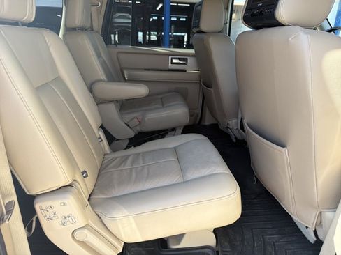 Used 2017 Ford Expedition EL Limited w/ Equipment Group 301A AWD/4WD image 23