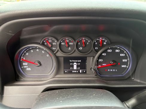 Used 2022 Chevrolet Silverado 1500 Custom RWD image 32