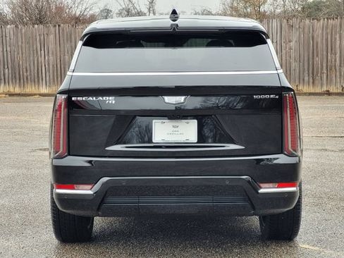 New 2025 Cadillac Escalade IQ Luxury 2 AWD/4WD image 5