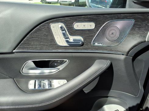 Used 2026 Mercedes-Benz GLS 450 4MATIC image 13