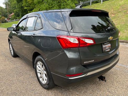 Used 2018 Chevrolet Equinox LS AWD/4WD image 34