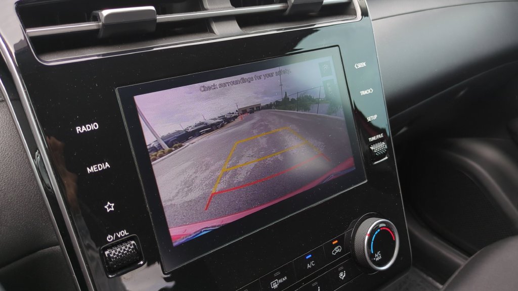 Used 2023 Hyundai Tucson SEL FWD image 17