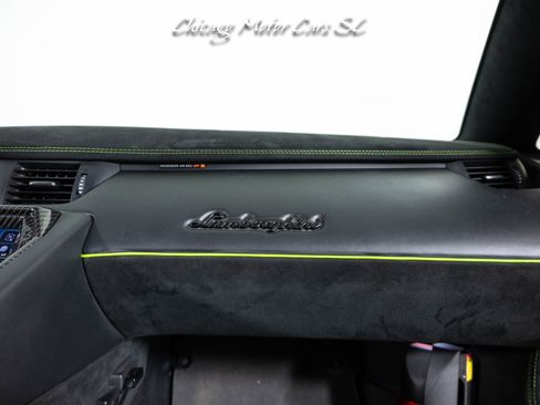 Used 2019 Lamborghini Aventador SVJ AWD/4WD image 49