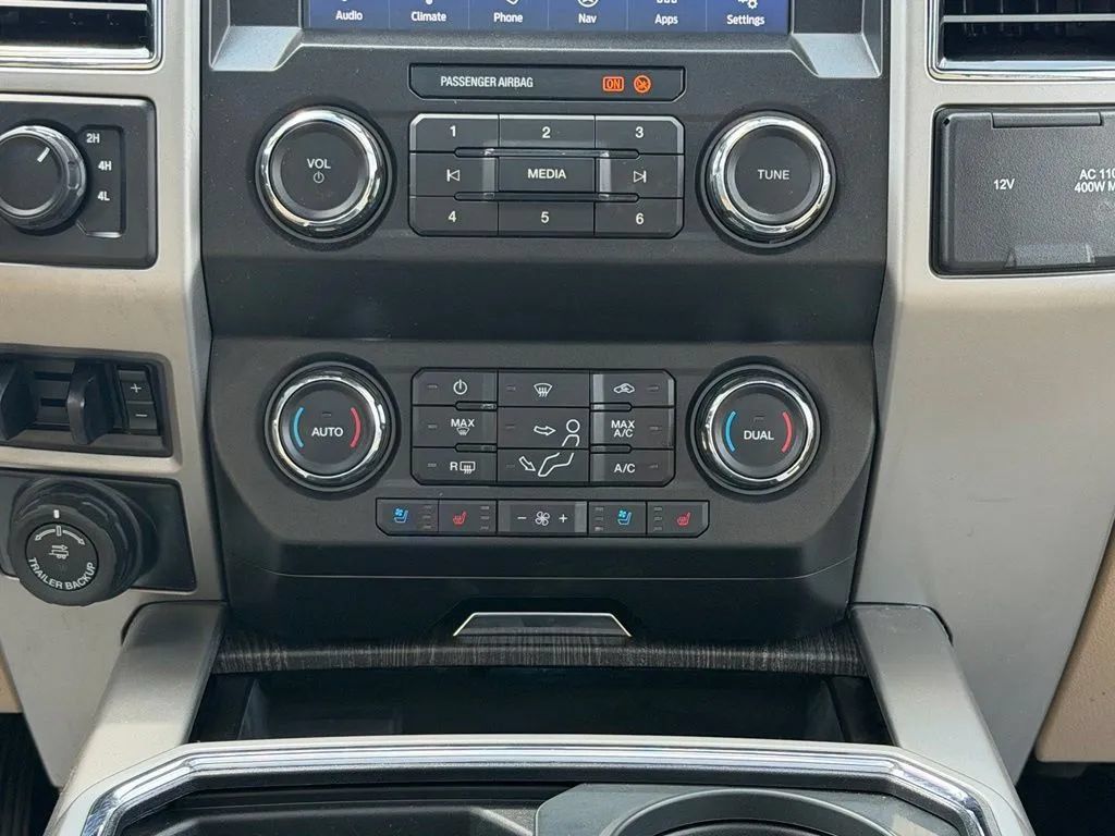 Used 2021 Ford F250 Lariat w/ Chrome Package AWD/4WD image 24