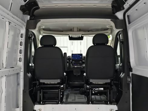 Used 2024 RAM ProMaster 3500 w/ Quick Order Package 22G SLT image 37