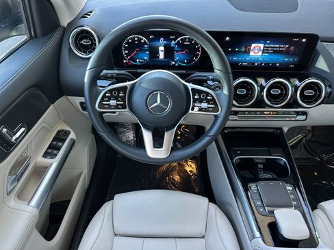 Certified 2023 Mercedes-Benz GLA 250 image 16