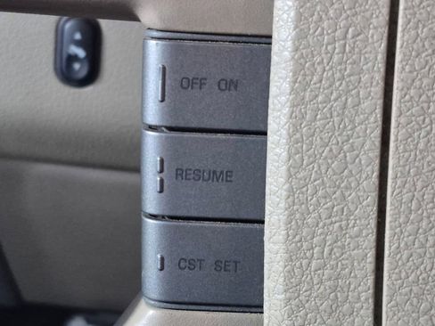 Used 2004 Ford F150 XLT AWD/4WD image 12