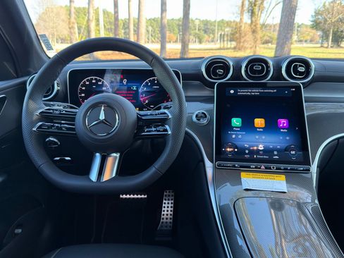 New 2026 Mercedes-Benz GLC 300 image 3