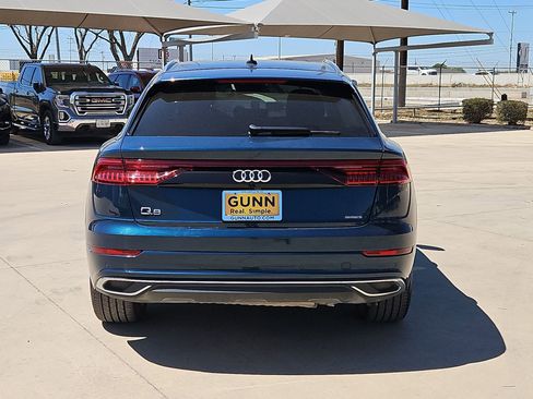Used 2021 Audi Q8 Prestige w/ Prestige Package image 4