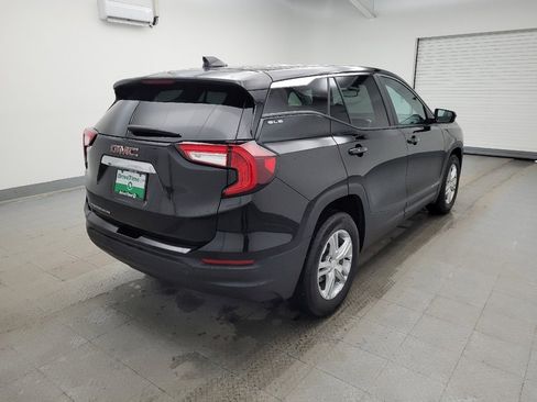 Used 2022 GMC Terrain SLE image 9