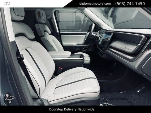 Used 2022 Rivian R1T Adventure AWD/4WD image 19
