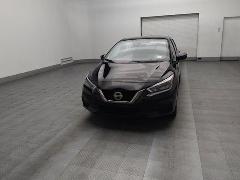 Used 2022 Nissan Versa SR image 15