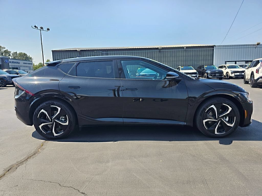 Used 2024 Kia EV6 GT-Line AWD/4WD image 6