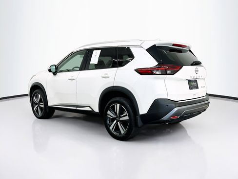 Used 2023 Nissan Rogue SL image 5