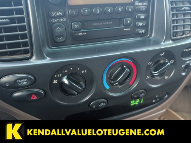 Used 2001 Toyota Tundra SR5 w/ Convenience Pkg RWD image 15