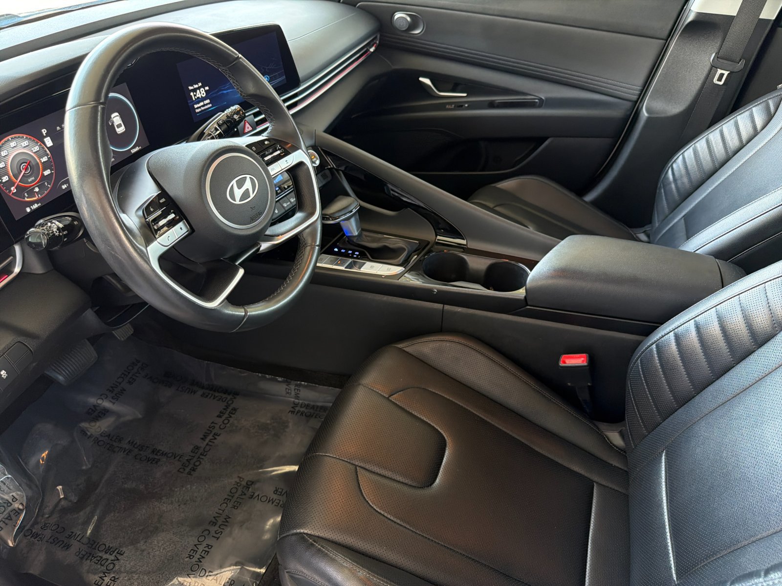 Used 2024 Hyundai Elantra Limited FWD image 9