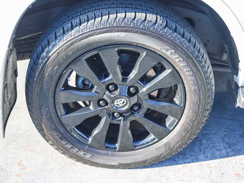 Certified 2021 Toyota Land Cruiser image 12