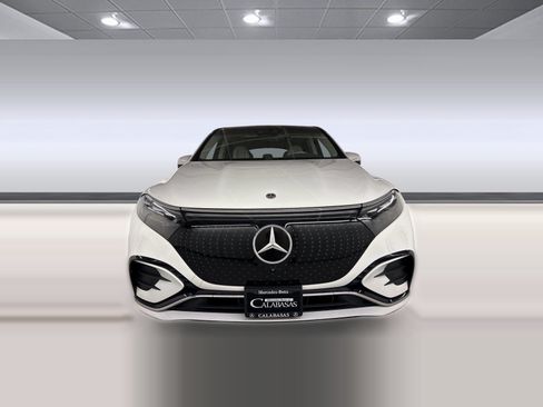 Certified 2023 Mercedes-Benz EQS 580 4MATIC SUV image 6