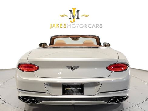 Used 2020 Bentley Continental GT AWD/4WD image 9