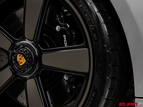 Used 2026 Porsche 911 Carrera 4 GTS image 28