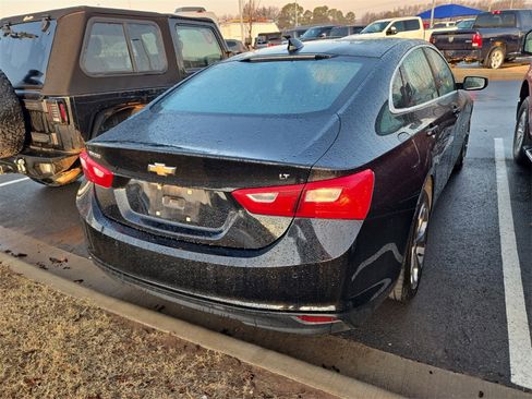 Used 2024 Chevrolet Malibu LT image 3