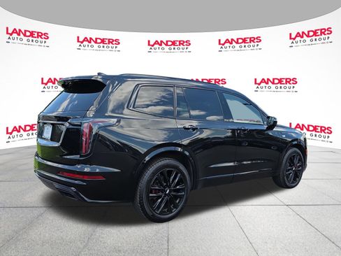 Used 2024 Cadillac XT6 Sport w/ LPO, Onyx Lite Package AWD/4WD image 3