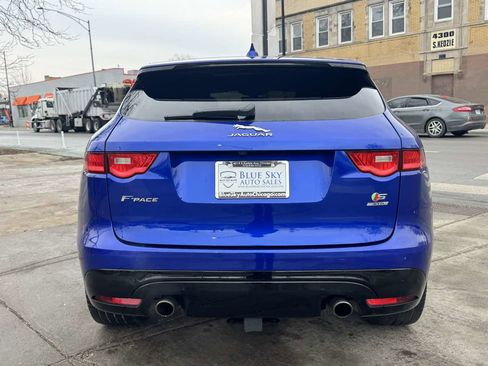 Used 2019 Jaguar F-PACE S image 6