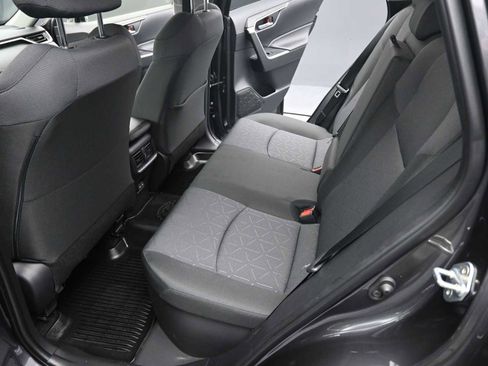 Used 2025 Toyota RAV4 XLE image 13