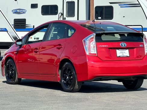 Used 2015 Toyota Prius Two FWD image 6