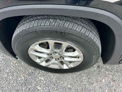 Used 2020 Chevrolet Traverse LT AWD/4WD image 22