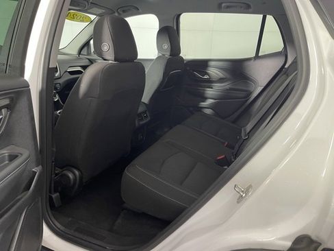 Used 2024 GMC Terrain SLE image 13