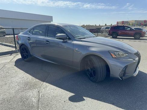 Used 2019 Lexus IS 350 AWD image 32