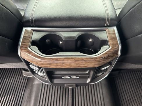 Used 2019 RAM 3500 Laramie image 23