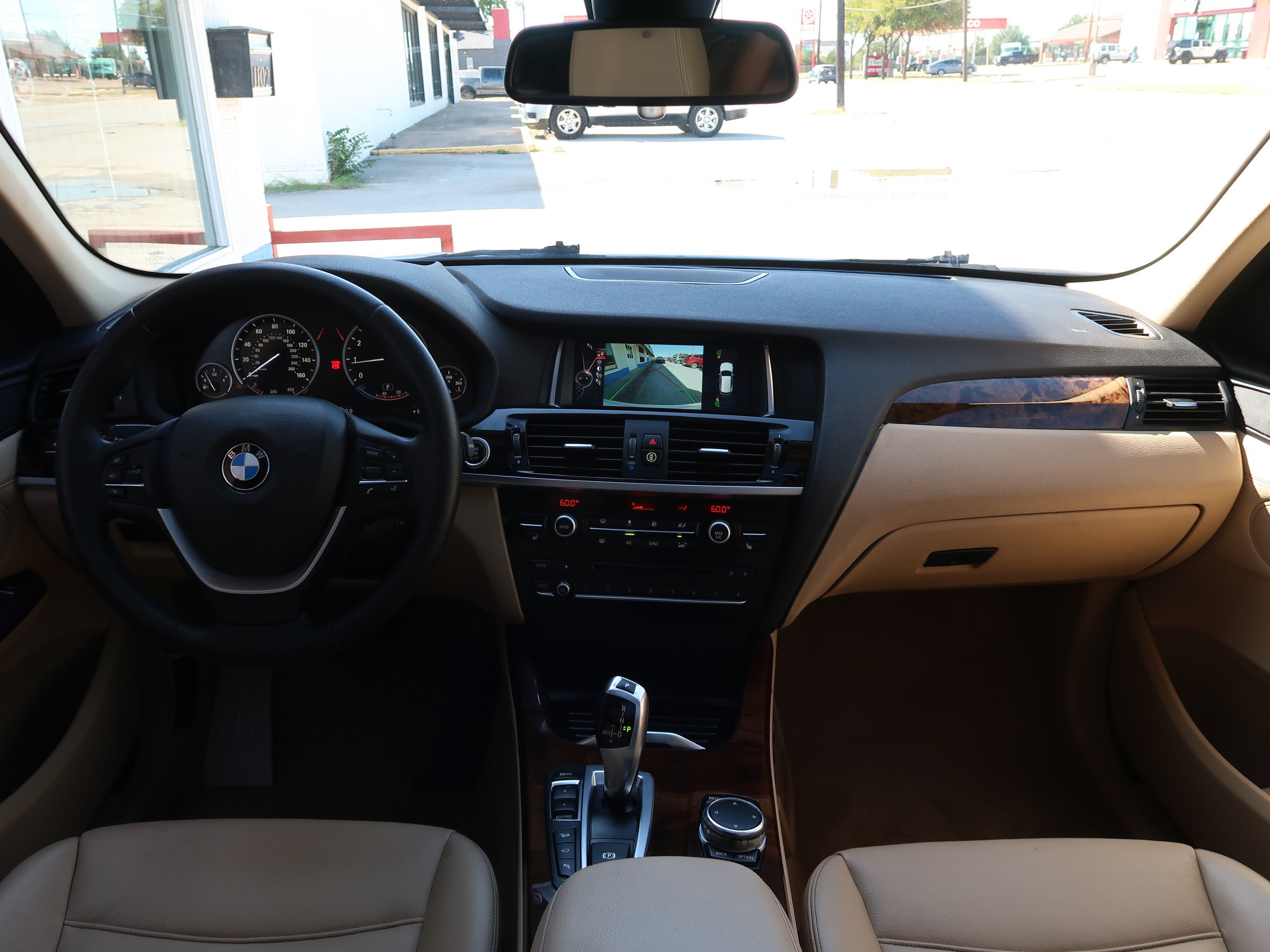 Used 2016 BMW X3 xDrive28i AWD/4WD image 9