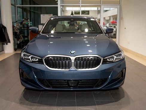 Used 2026 BMW 330i xDrive Sedan w/ Premium Package AWD/4WD image 2