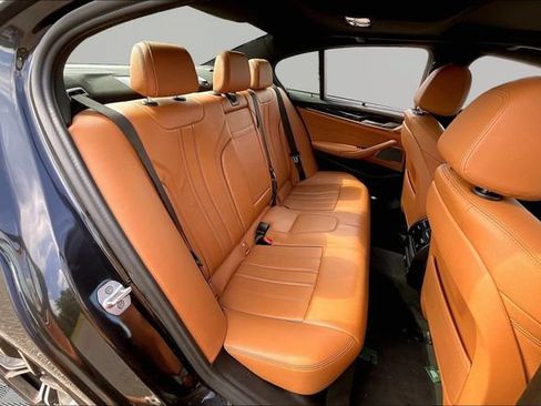 Used 2021 BMW 540i xDrive w/ M Sport Package AWD/4WD image 17