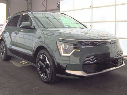 Certified 2023 Kia Niro Wind