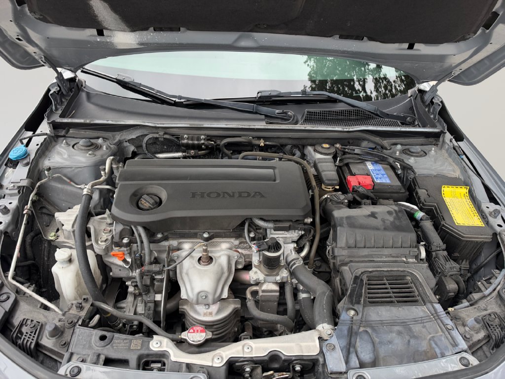 Used 2025 Honda Civic Sport image 19