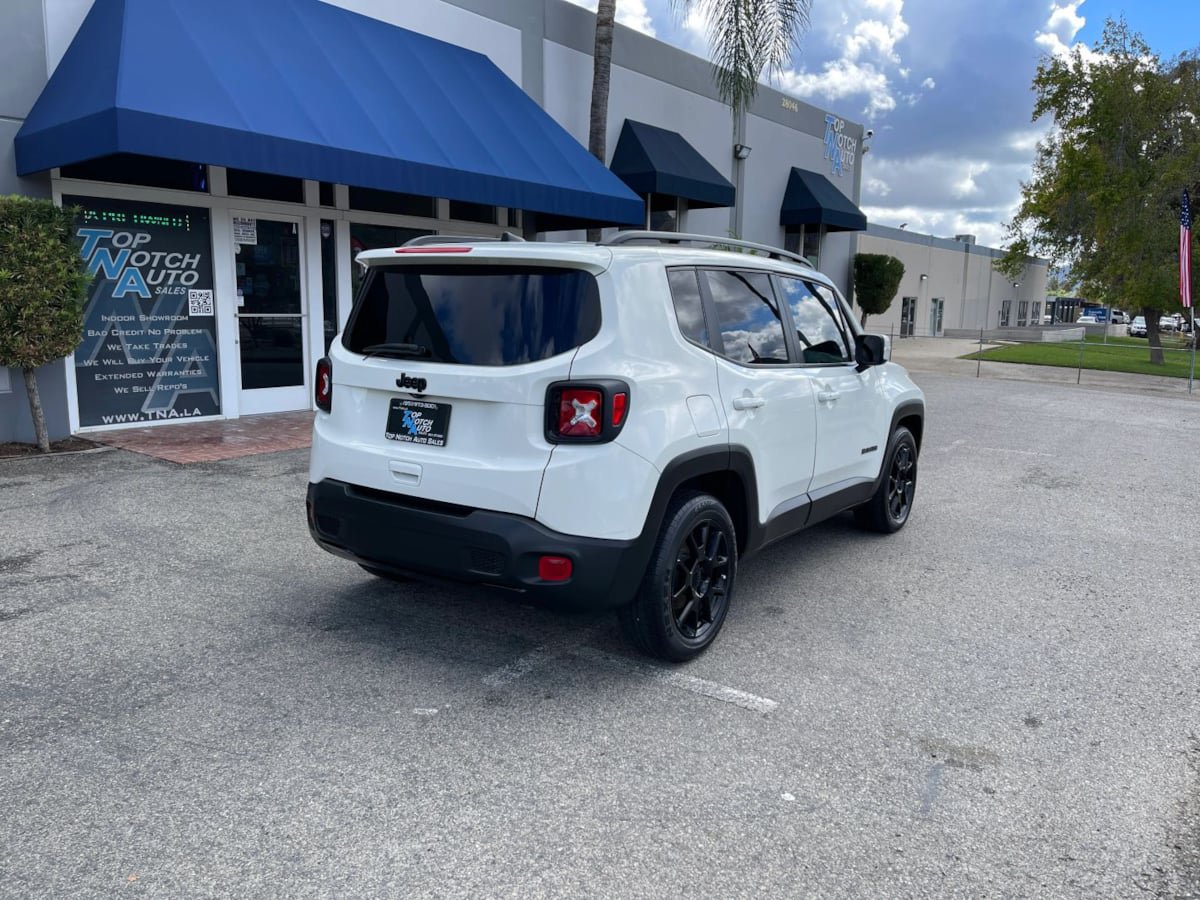 Used 2019 Jeep Renegade Altitude w/ Quick Order Package 2XM FWD image 5