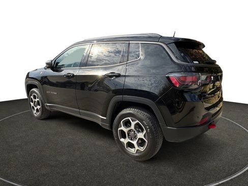 Used 2022 Jeep Compass Trailhawk w/ Trailhawk Elite Group image 3
