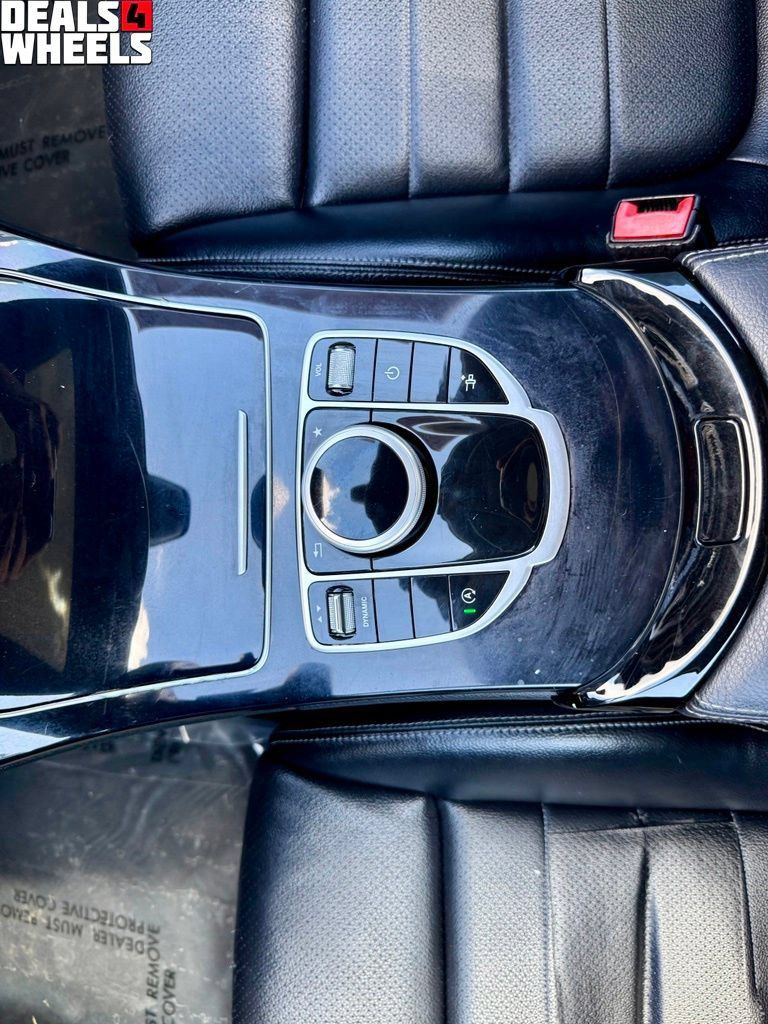 Used 2017 Mercedes-Benz C 300 4MATIC Coupe image 19