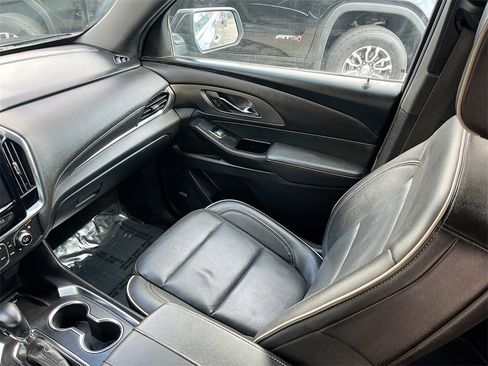 Used 2023 Chevrolet Traverse Premier w/ LPO, Floor Liner Package image 25