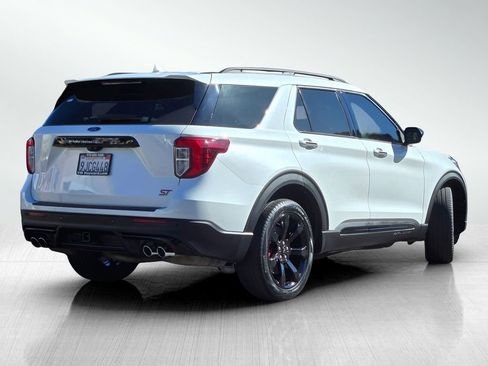 Used 2023 Ford Explorer ST w/ Equipment Group 401A AWD/4WD image 5